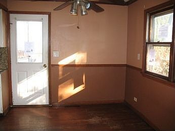 2nd image of 1502 Idlewild Dr