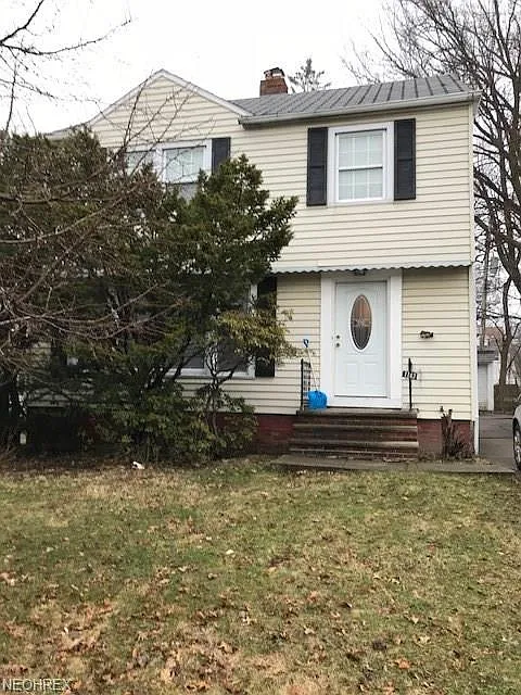 1163 Haselton Rd photo 1