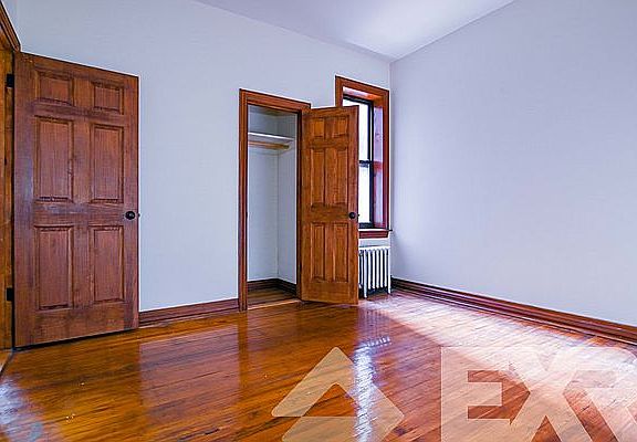 5th image of 1244 Pacific St #2F