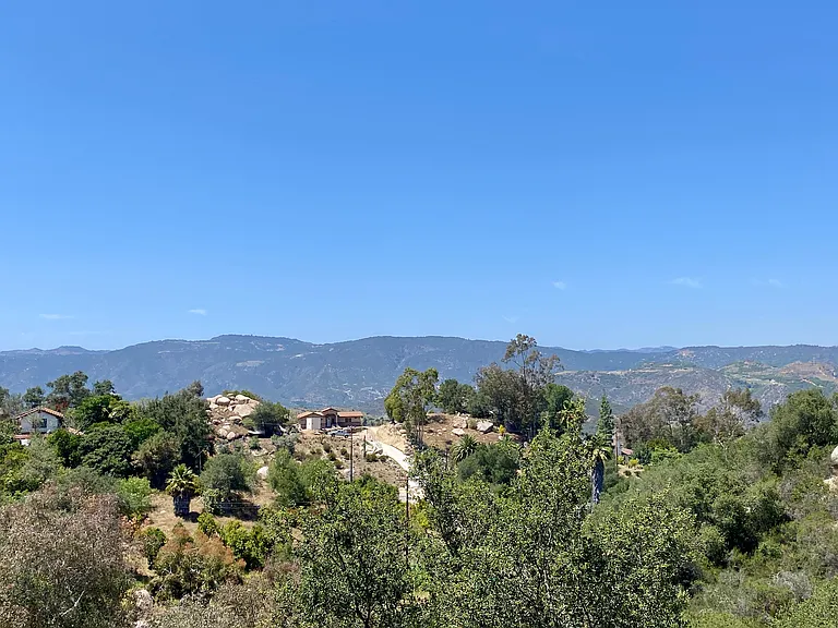 2761 Joan Ln — Photo 82