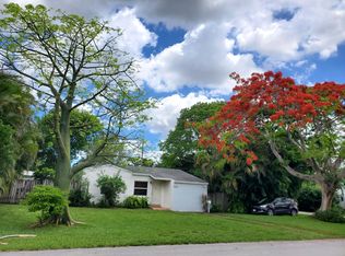 5890 SW 58th Ter, Miami, FL 33143