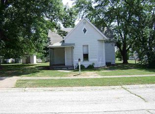 727 W Oak St, Bicknell, IN 47512