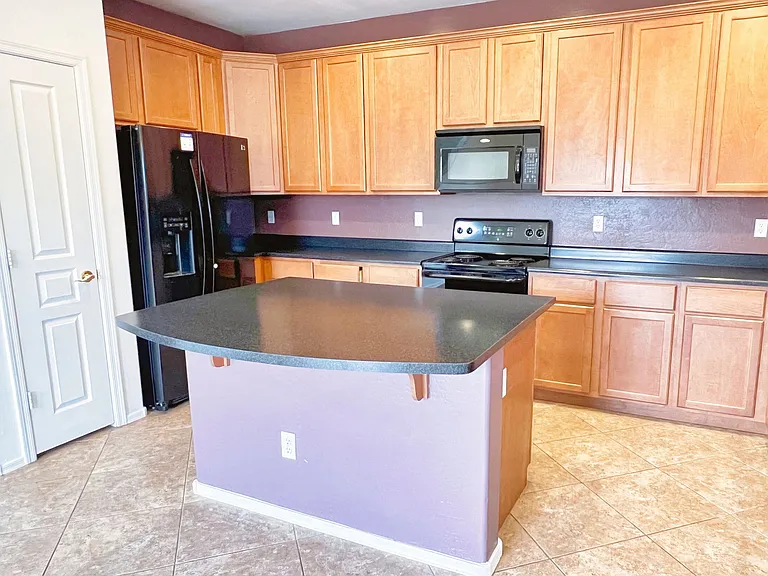 113 E Palomino Dr — Photo 7
