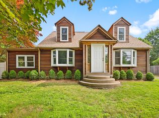 2851 Old Town Rd, Bridgeport, CT 06606