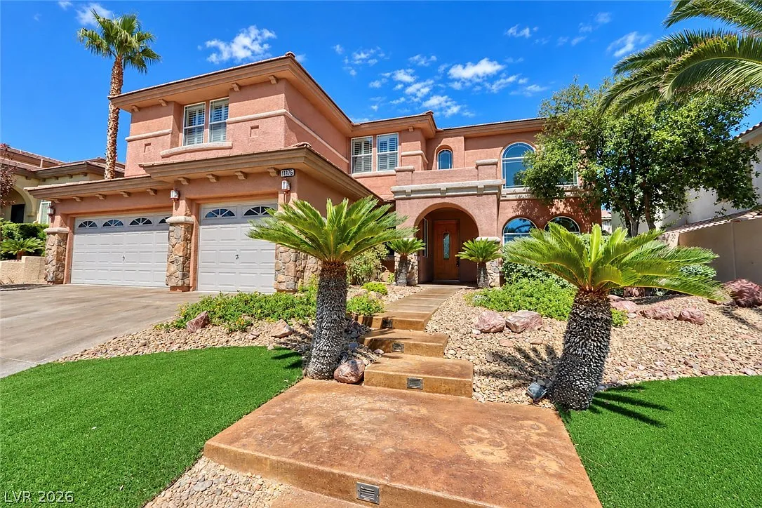 4 bed, 3.5 bath, 3274 sqft, $3,590 — Photo 2
