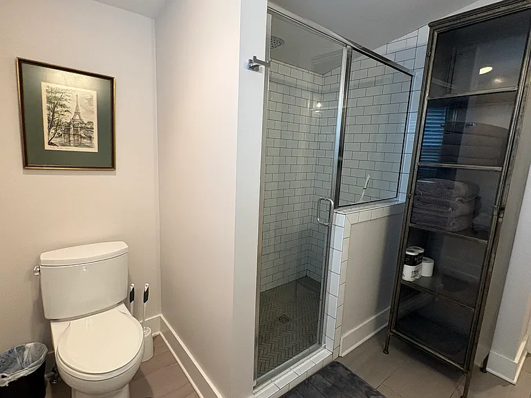 205 Elberta St — Photo 18