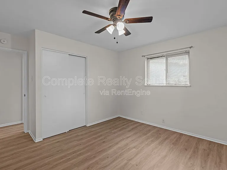 560 Bardot Dr — Photo 18