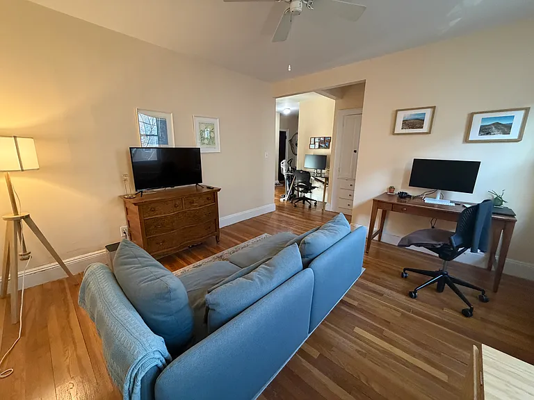 48 Strathmore Rd #26 — Photo 4