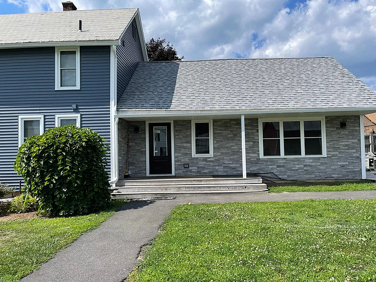 34 East St — Photo 1