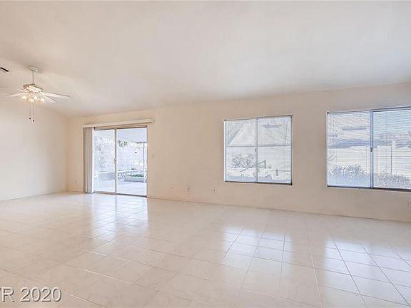 5th image of 1162 Betty Ln