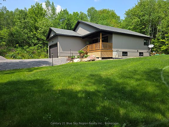 2nd image of 104 Greenwood Dr