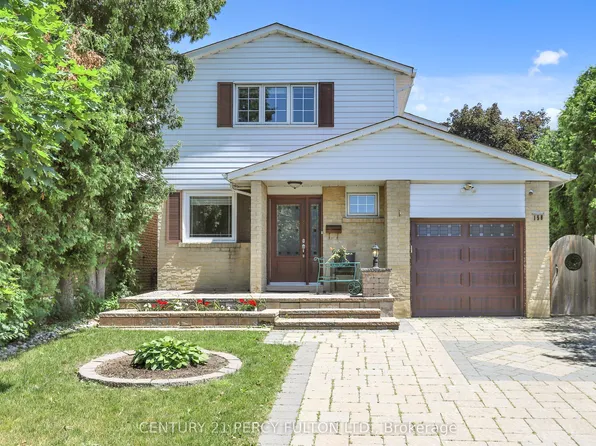 158 Holm Cres, Markham, ON L3T 5J3