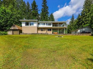 23215 141st Ave, Maple Ridge, BC V4R2R4