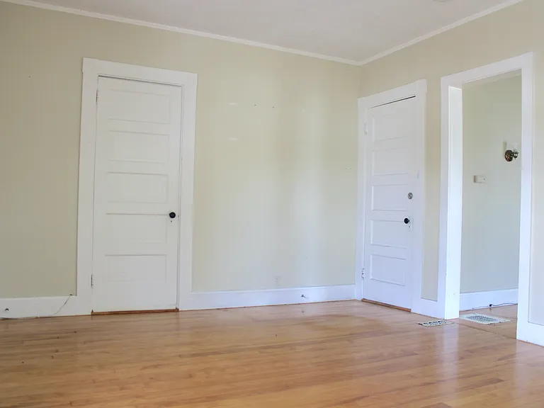 14 Pond St #2R — Photo 8