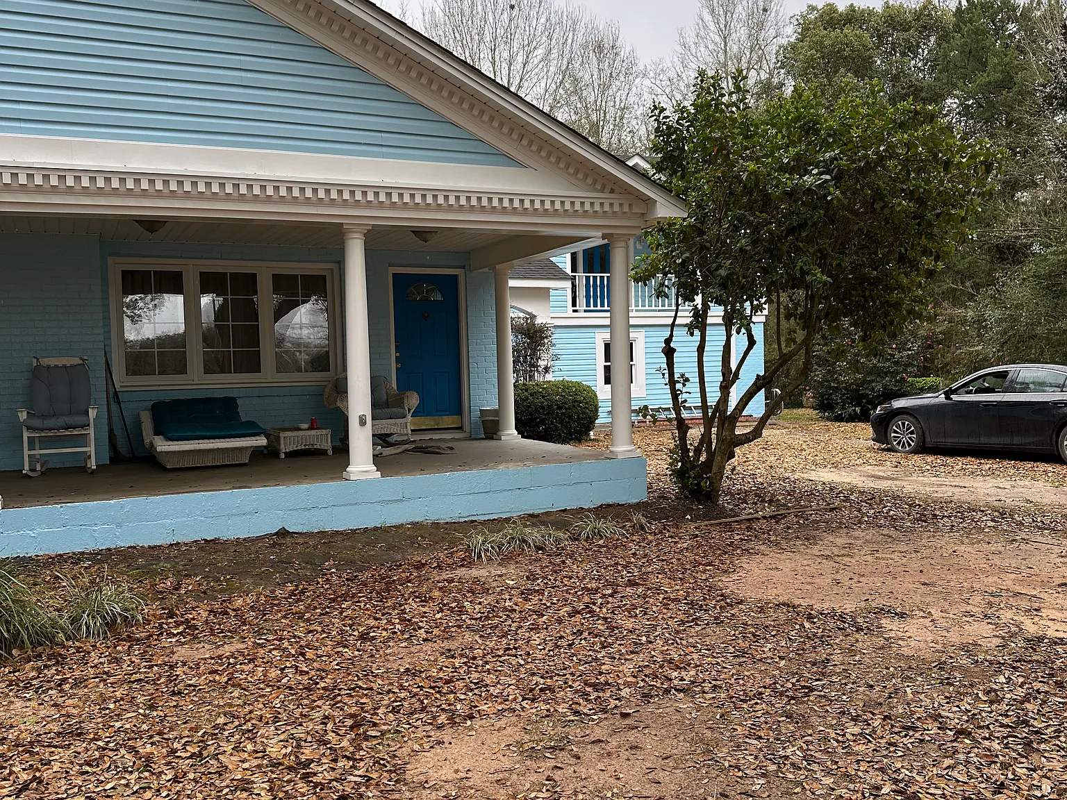 3 bed, 3307 sqft, $2,500 — Photo 2