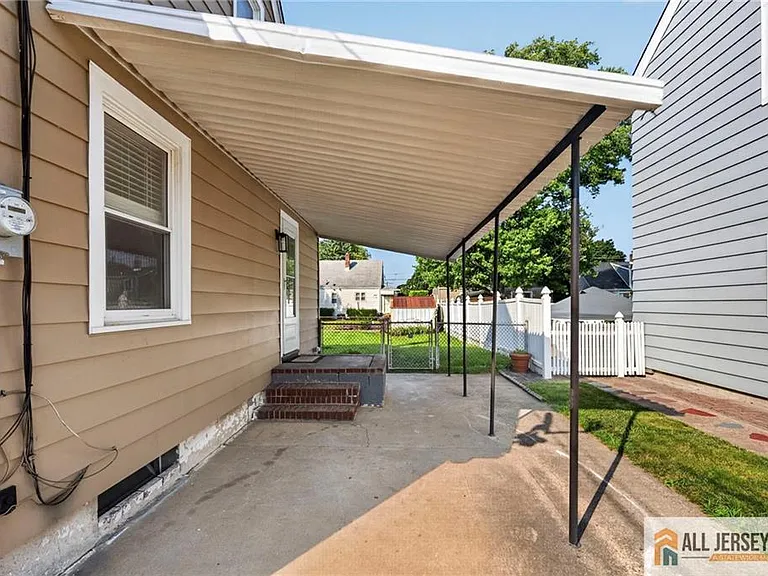 224 Atlantic Ave — Photo 16