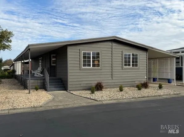 89 Estrella Drive, Santa Rosa, CA 95403