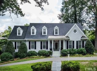 2820 Lakeview Dr, Raleigh, NC 27609