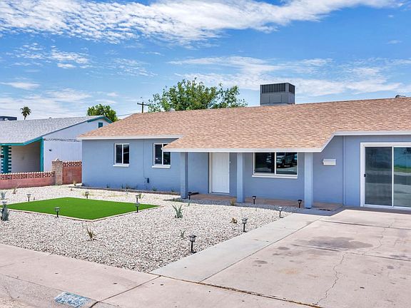 Front Exterior Right