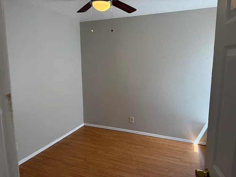 1621 Patti Pl NE — Photo 7