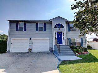 260 Ferris Ave, Rumford, RI 02916