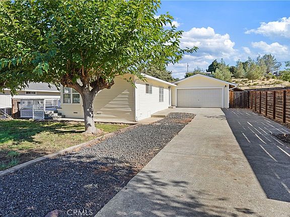 3rd image of 9960 El Dorado Way