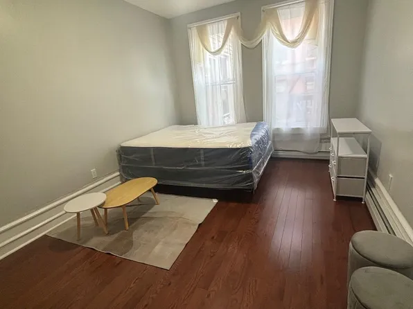 (undisclosed Address), Bronx, NY 10474