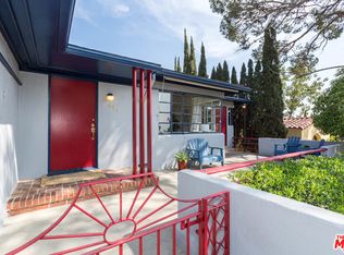654 Luton Dr, Glendale, CA 91206