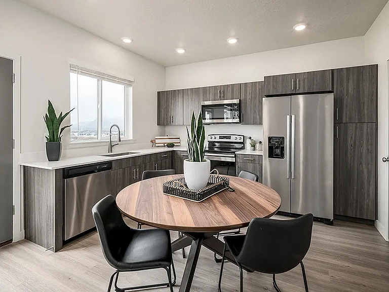 Banner Hill Townhomes — Photo 18