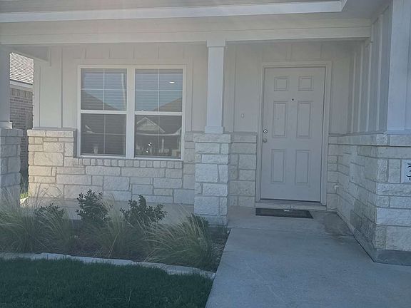 2nd image of 3011 Wasilla Dr