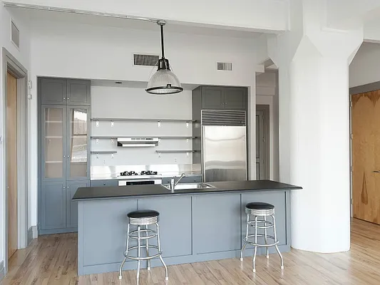 Sold by Sotheby's International Realty | media 3