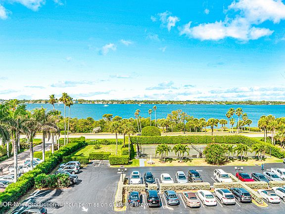 3rd image of 3360 S Ocean Blvd APT 5GII