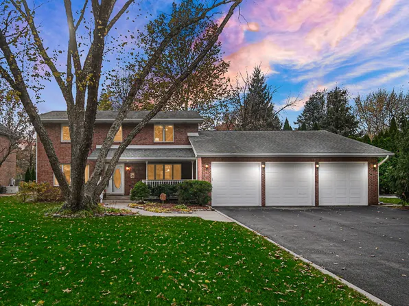 1337 Inverness Ln, Schererville, IN 46375