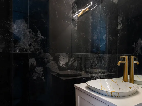 2521 Palisade Avenue image 22 of 25