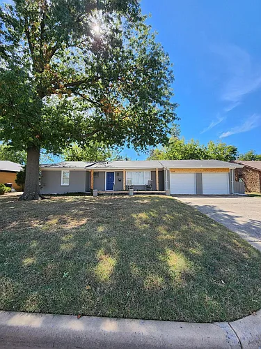 2514 NW 46th St Photo 1