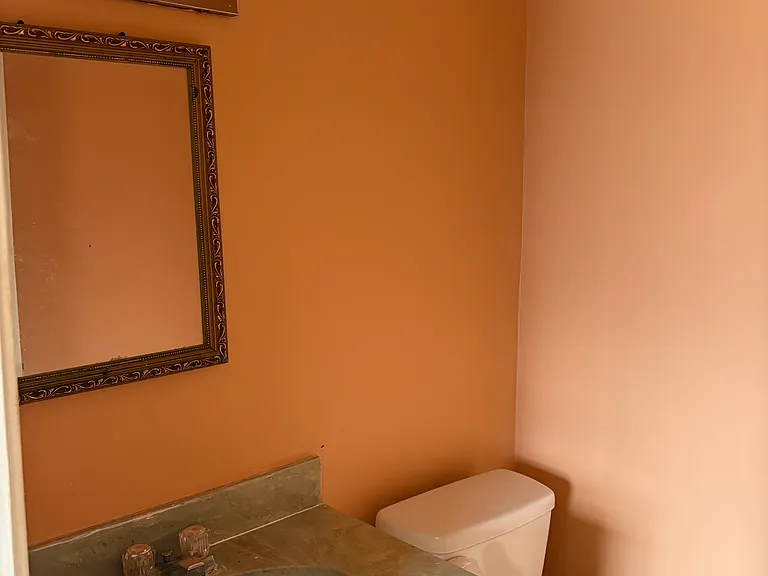 6633 Rue Louis Phillipe — Photo 3