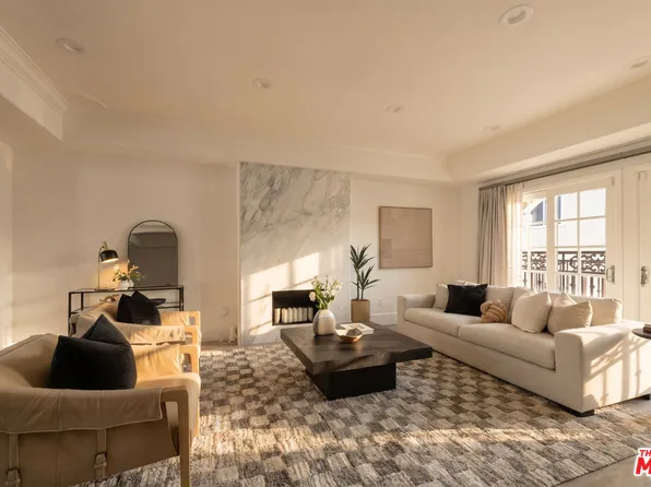 11723 Mayfield Ave Unit 3, Los Angeles, CA 90049