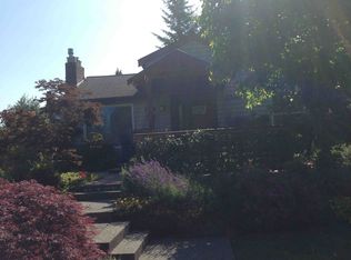 7746 Fairway Dr NE, Seattle, WA 98115