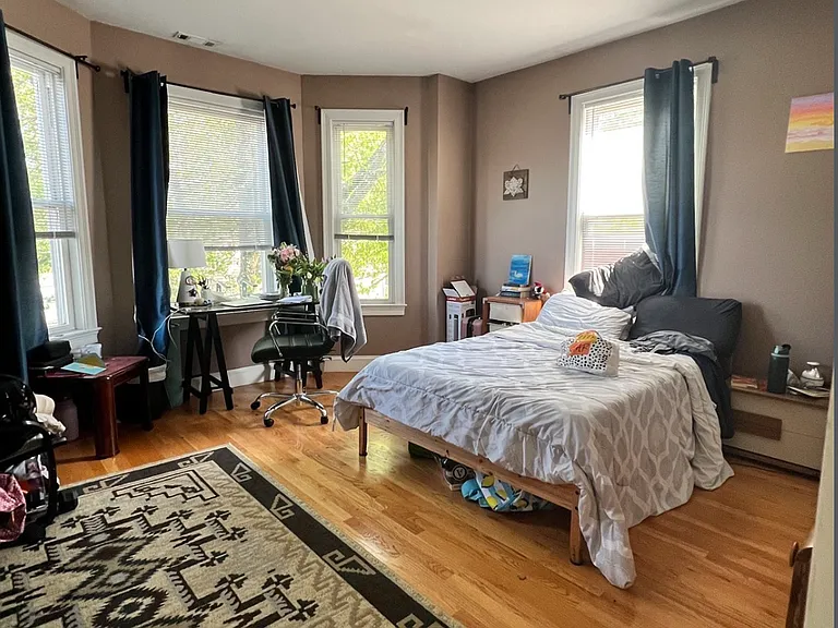 25 Aldrich St #B — Photo 7