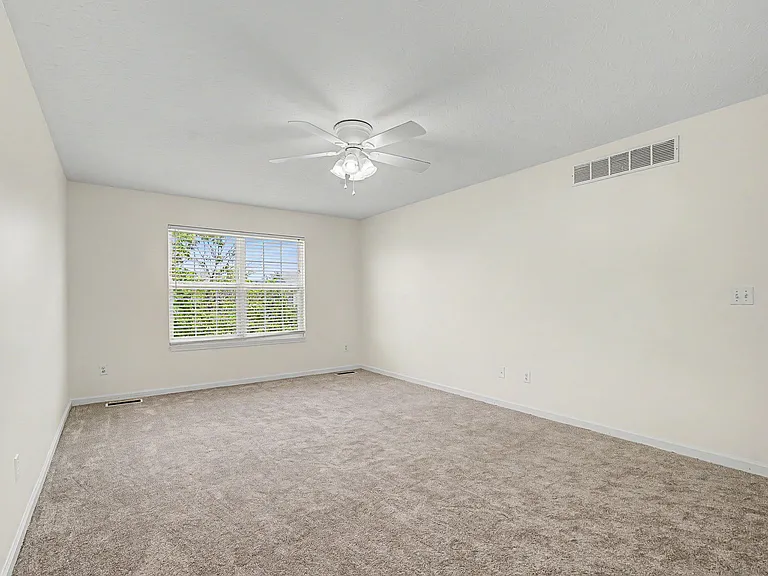 7973 Seabury Ct — Photo 29