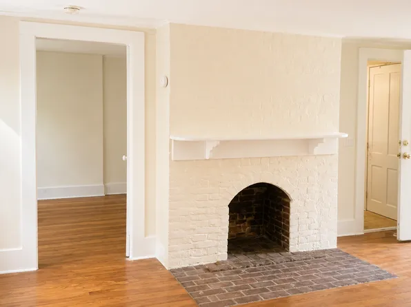 81 Bridge St APT 3, Northampton, MA 01060