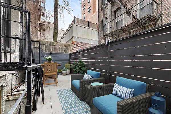 Rented by REAL New York | media 7