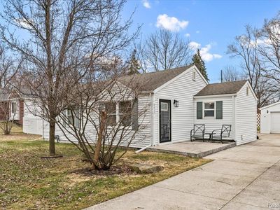 2625 Hessel Ave, Rochester Hills, MI, 48307