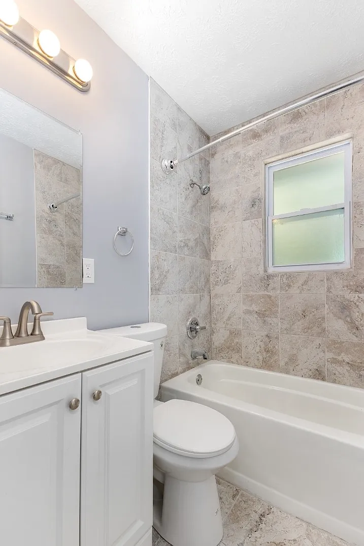 423 Mellon St - Apt. 8 — Photo 1