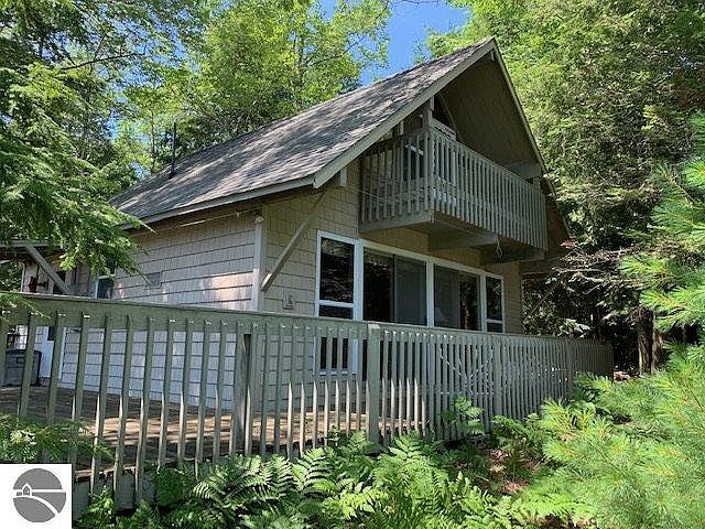 1st image of 15991 E Cherry Park Dr