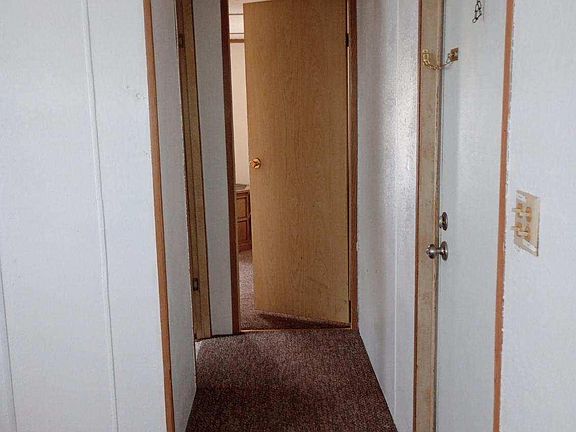 4th image of 1720 NW 38th Ave Unit 172