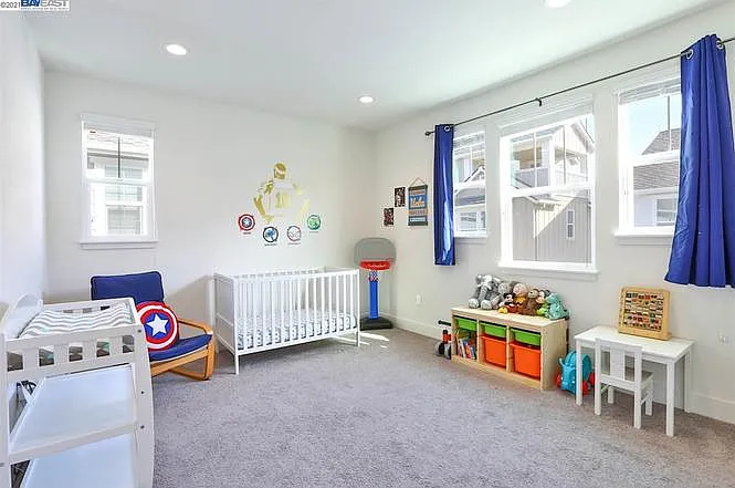 8403 Peninsula Way — Photo 18