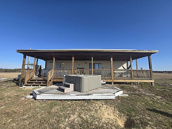 2nd image of 707 Chihuahua Rd