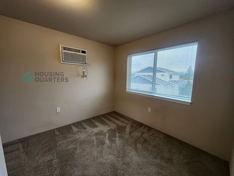 5120 E Grace Ave — Photo 12