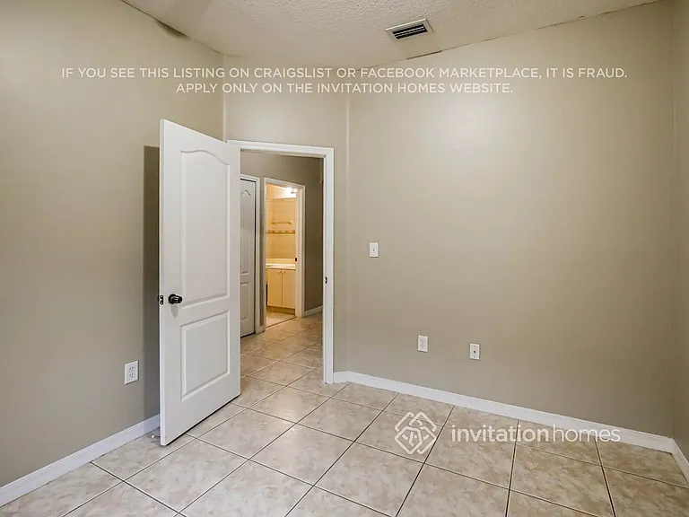 18051 SW 144th Ct — Photo 12